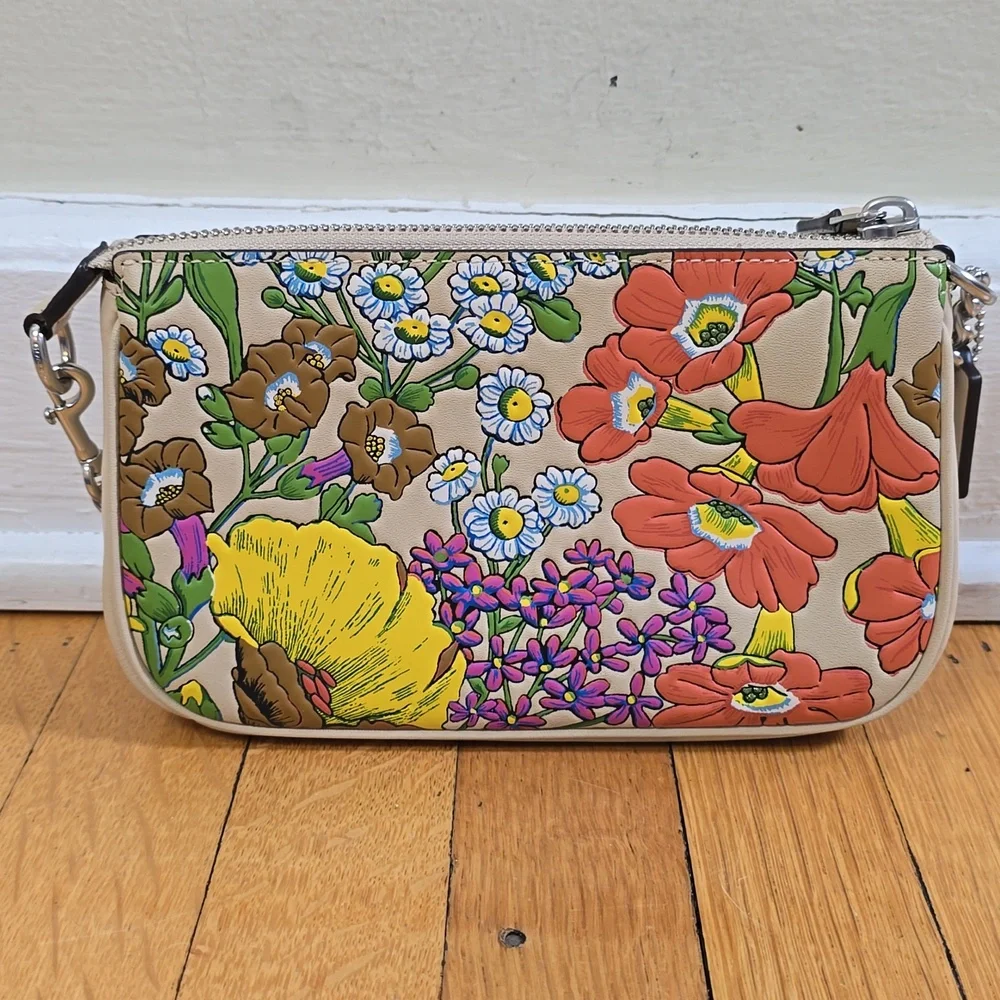 Coach, Nolita 19, Wildflower Print, Leather Beige, EUC, W's 8"W x 4.5"H x 2"D - Picture 2 of 16
